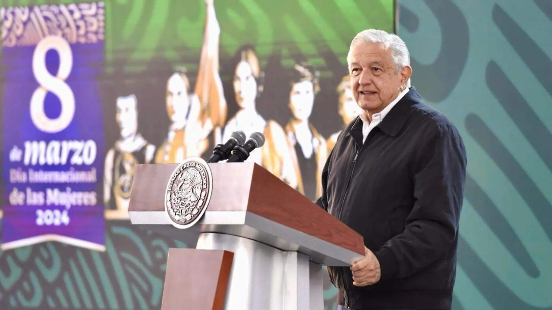 Conferencia AMLO en Morelia 2